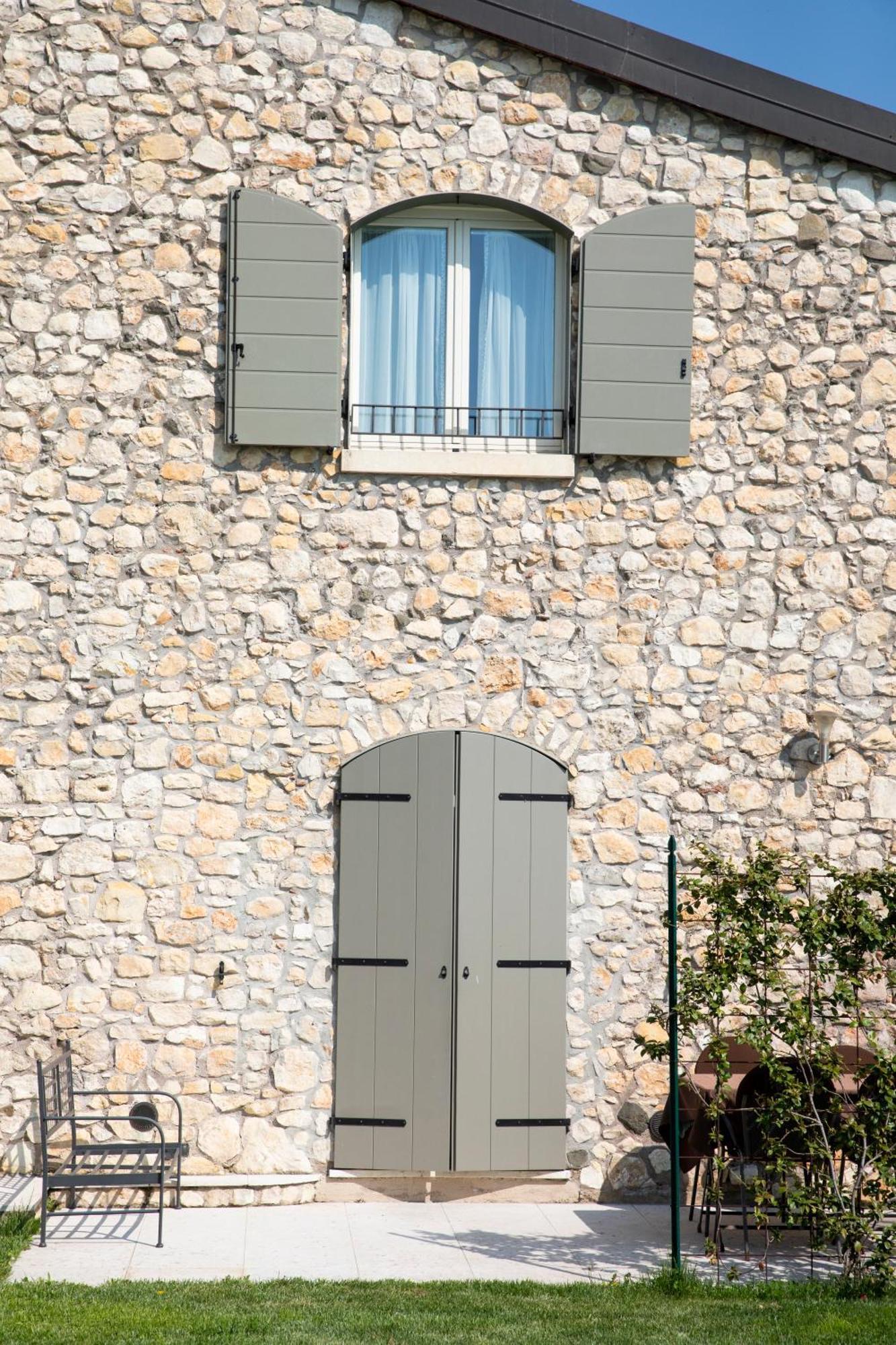Corte Dei Soavi Suites - Apartments Soave  Luaran gambar