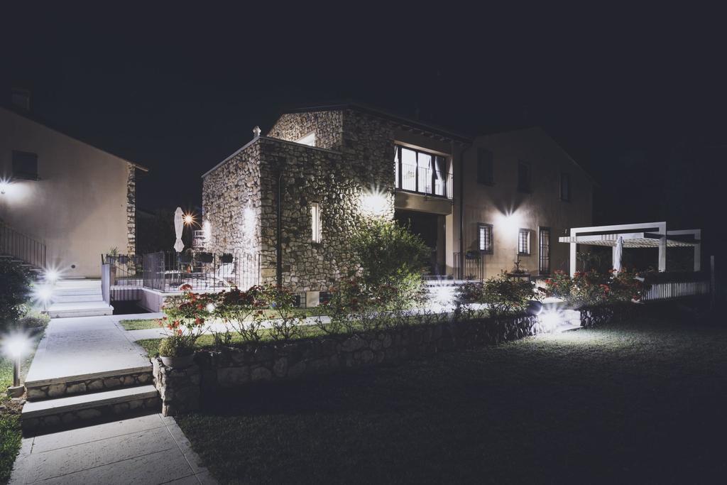 Corte Dei Soavi Suites - Apartments Soave  Luaran gambar